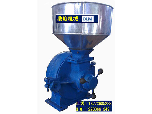 30型磨片式粉碎機、磨粉機磨粉機，磨片式，產(chǎn)量達1000公斤時,粗細可調(diào)